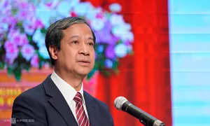 Bộ trưởng Nguyễn Kim Sơn: Lên 'đại học' không phải là đổi tên Bộ trưởng Nguyễn Kim Sơn: Lên 'đại học' không phải là đổi tên
