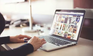 Trung Quốc đau đầu vì ảnh thẻ 'photoshop quá tay' Trung Quốc đau đầu vì ảnh thẻ 'photoshop quá tay'