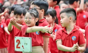 Trường tiểu học công lập đầu tiên dạy golf Trường tiểu học công lập đầu tiên dạy golf