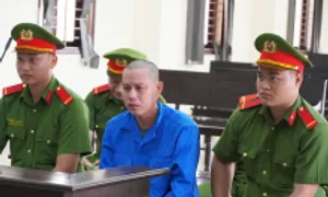 Biện hộ của kẻ bơi qua Campuchia vận chuyển thuê 25 kg ma túy Biện hộ của kẻ bơi qua Campuchia vận chuyển thuê 25 kg ma túy