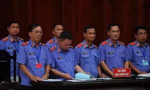 VKS: 'Không giao tài sản của bà Trương Mỹ Lan cho một mình SCB xử lý' VKS: 'Không giao tài sản của bà Trương Mỹ Lan cho một mình SCB xử lý'