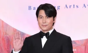Jung Woo Sung vướng tin 'phản bội bạn gái' Jung Woo Sung vướng tin 'phản bội bạn gái'