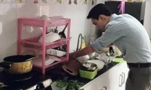 Tôi lương 65 triệu vẫn nấu cơm, giặt đồ cho vợ mỗi ngày Tôi lương 65 triệu vẫn nấu cơm, giặt đồ cho vợ mỗi ngày