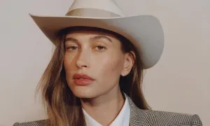 Hailey Bieber - cô gái vàng của làng thời trang Hailey Bieber - cô gái vàng của làng thời trang