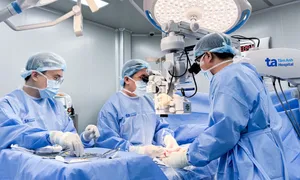 Chữa vô sinh cho người đàn ông có '3 tinh hoàn' Chữa vô sinh cho người đàn ông có '3 tinh hoàn'