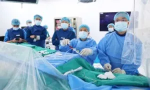 Bơm máu tự thân khơi thông dòng máu tắc nghẽn sau đặt stent Bơm máu tự thân khơi thông dòng máu tắc nghẽn sau đặt stent
