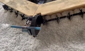 Học sinh làm robot cào muối Học sinh làm robot cào muối