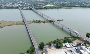 Cấm ôtô 60 ngày để sửa cầu trên quốc lộ 1 Cấm ôtô 60 ngày để sửa cầu trên quốc lộ 1