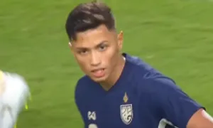 Thái Lan 0-0 Malaysia (H1): Chủ nhà liên tiếp hãm thành Thái Lan 0-0 Malaysia (H1): Chủ nhà liên tiếp hãm thành