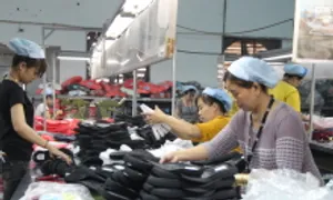 Thưởng Tết cao nhất ở Bình Dương 375 triệu đồng Thưởng Tết cao nhất ở Bình Dương 375 triệu đồng