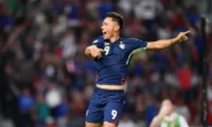 Thái Lan 1-0 Malaysia Thái Lan 1-0 Malaysia