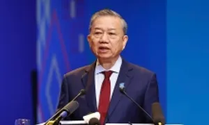 Tổng Bí thư: Thanh niên phải quyết đoán, nói ít làm nhiều Tổng Bí thư: Thanh niên phải quyết đoán, nói ít làm nhiều