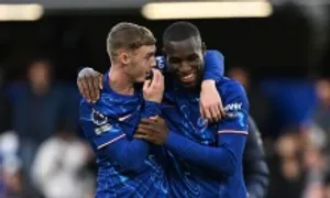 Khi Chelsea bỗng dưng thành ứng viên vô địch Khi Chelsea bỗng dưng thành ứng viên vô địch