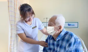 Một năm đặt 4 stent thêm cơ hội sống cho người ung thư Một năm đặt 4 stent thêm cơ hội sống cho người ung thư