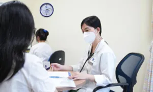 Đau bụng thường xuyên do viêm mạc treo xơ hóa Đau bụng thường xuyên do viêm mạc treo xơ hóa