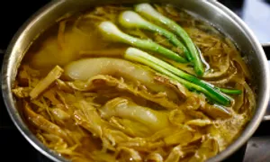 Làm sao biết măng khô, giò chả tẩm hóa chất? Làm sao biết măng khô, giò chả tẩm hóa chất?