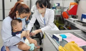 Thử nghiệm vaccine tay chân miệng ở Việt Nam hiệu quả hơn 99% Thử nghiệm vaccine tay chân miệng ở Việt Nam hiệu quả hơn 99%